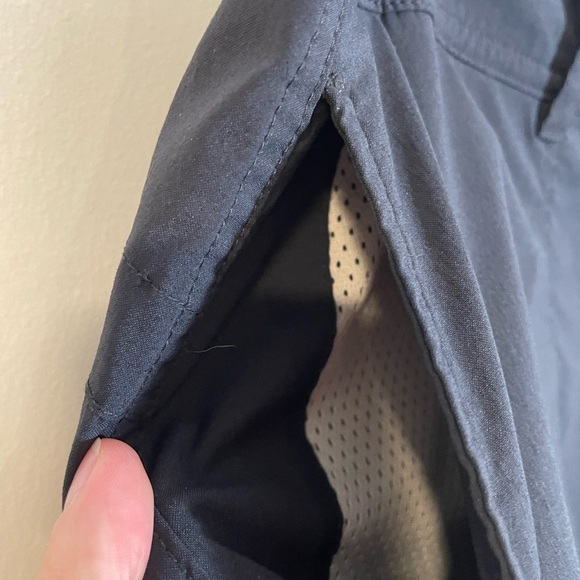 Gander Mountain Guide Series Convertible Nylon Pant Short Sz 10 Dark Blue Hiking - Picture 4 of 12